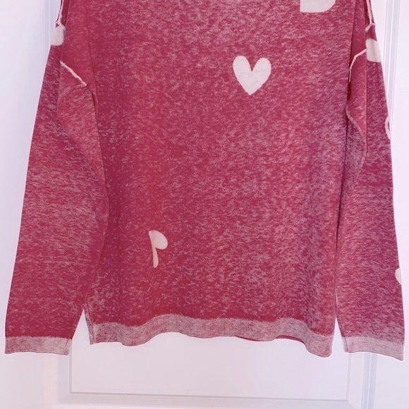 IN2 BY INCASHMERE Hearts Faded Red Cashmere Blend Sweater - Picture 14 of 14